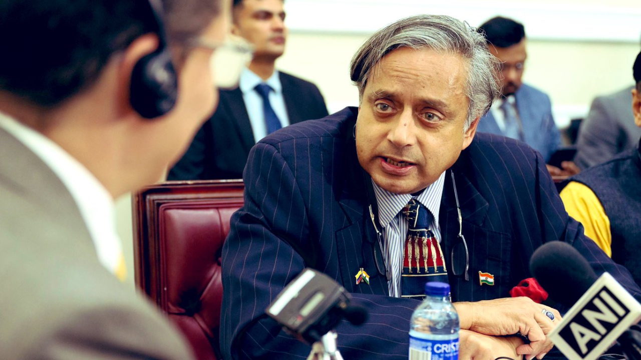 After Shashi Tharoor’s delegation expresses disappointment, Colombia withdraws statement for Pakistan