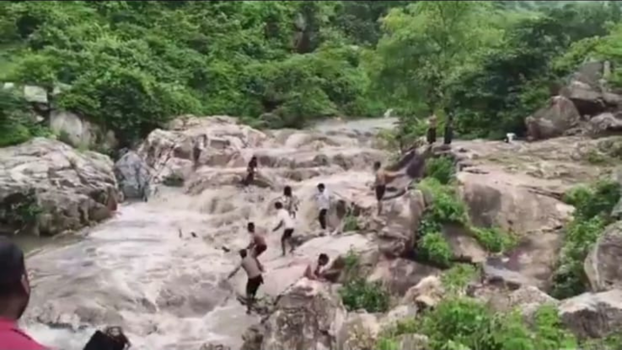 Viral video: 6 women slip near edge of Bihar waterfall, rescued in nick of time